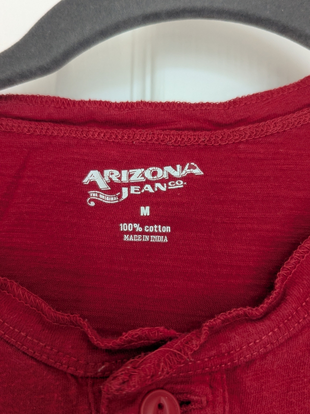 Men's Red Short-Sleeve Henley Shirt - Picture 2 of 4